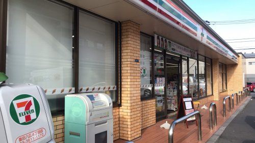 近くのセブンイレブン 墨田八広4丁目店 (HELLO CYCLINまで1,374m（徒歩18分）
