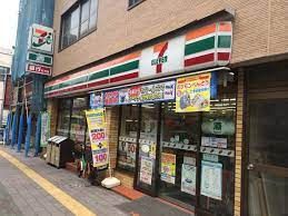 近くのセブンイレブン 台東三ノ輪1丁目店まで147m（徒歩2分）