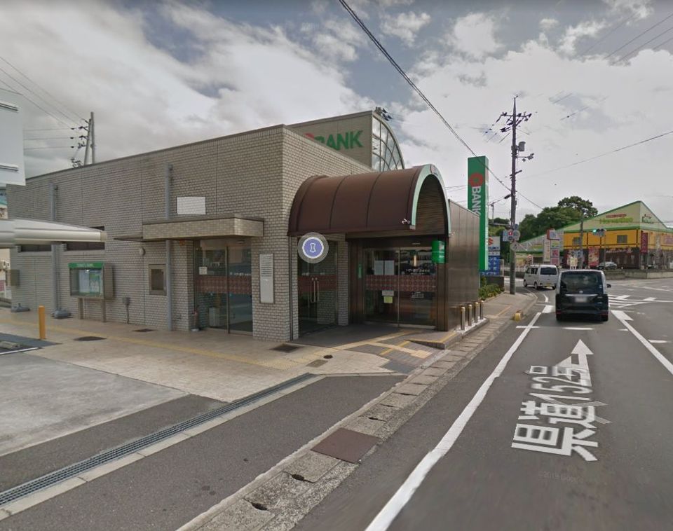 近くのトマト銀行妹尾支店まで278m（徒歩4分）