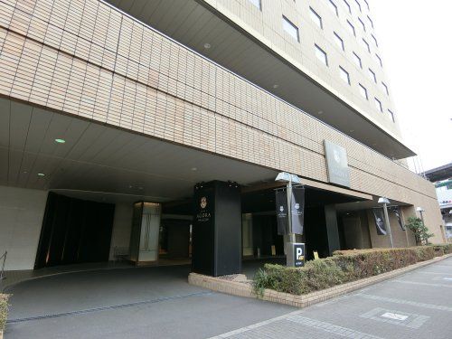 近くのホテルアゴーラまで363m（徒歩5分）