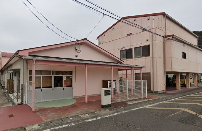 近くの日知屋幼稚園まで436m(徒歩6分)