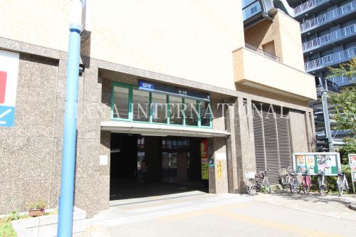 近くの鳩ケ谷駅まで1,315m(徒歩17分)