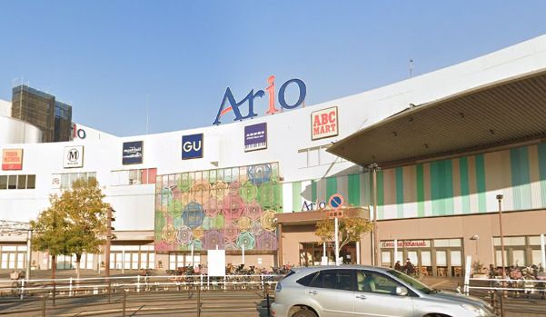 近くのアリオ八尾まで565m(徒歩8分)