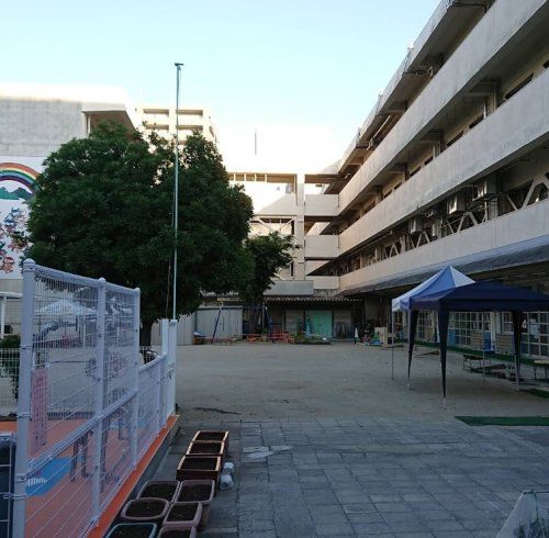 近くの吹田市立認定こども園豊津第一幼稚園まで619m(徒歩8分)