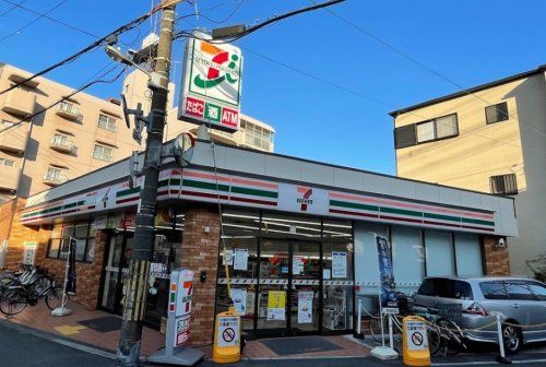近くのセブンイレブン 大阪上新庄3丁目店まで574m（徒歩8分）