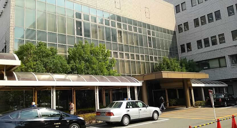 近くの国立病院機構大阪医療センター（独立行政法人）夜間用まで669m（徒歩9分）