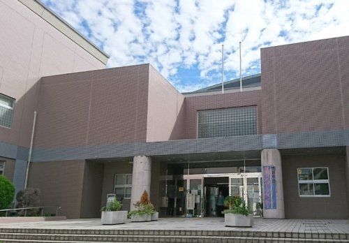 近くの市立東淀川スポーツセンターまで993m(徒歩13分)