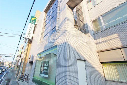 近くの三井住友銀行生田支店まで767m(徒歩10分)