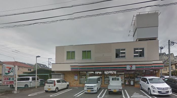 近くのセブンイレブン 横須賀三春町5丁目店まで547m（徒歩7分）