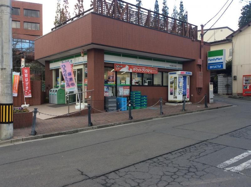 近くのファミリーマート　東北福祉大学前まで436m（徒歩6分）