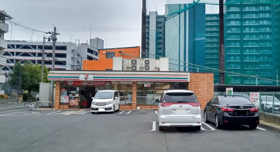 近くのセブンイレブン 大阪今福東1丁目店まで336m(徒歩5分)
