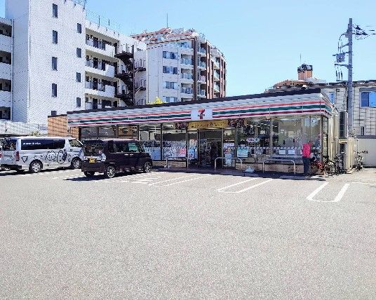 近くのセブンイレブン 西東京西原1丁目店まで281m(徒歩4分)