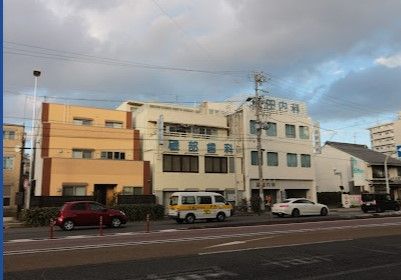 近くの磯部歯科医院まで475m（徒歩6分）