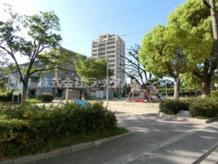 近くの成育公園まで518m(徒歩7分)