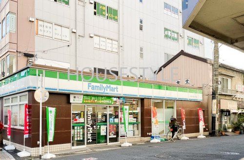 近くのコンビニまで1,990m（徒歩25分）