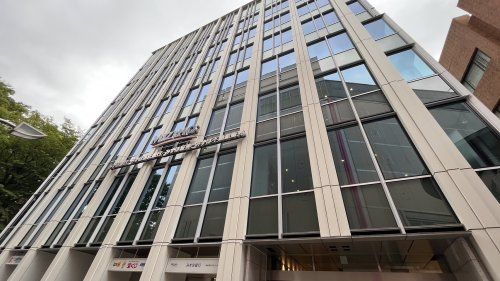 近くのみずほ銀行 府中支店まで645m（徒歩9分）