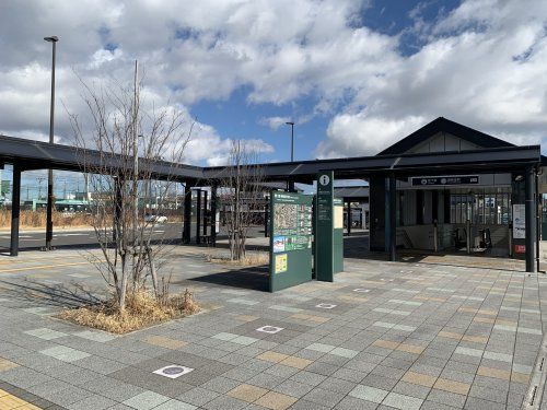 近くの地下鉄東西線　薬師堂駅まで668m（徒歩9分）