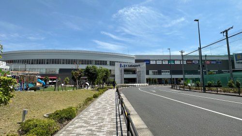 近くのららぽーと立川立飛まで2,803m(徒歩36分)
