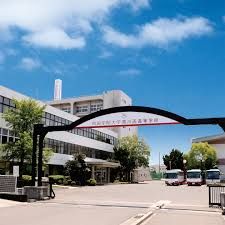 近くの四国学院大学香川西高等学校まで612m(徒歩8分)