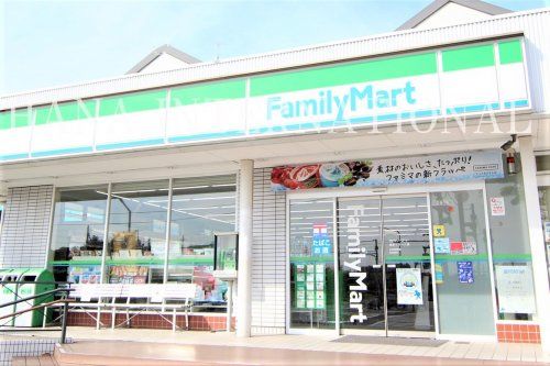 近くのコンビニまで2,095m（徒歩27分）