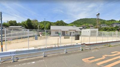 近くの鍋谷公園まで330m（徒歩5分）