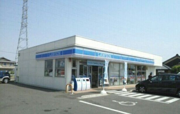 近くのローソン 高松鹿角店まで879m（徒歩11分）