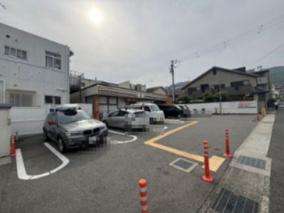 近くのセブンイレブン 神戸篠原南町4丁目店まで408m（徒歩6分）