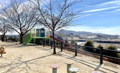 近くの八王子山公園まで2,580m(徒歩33分)