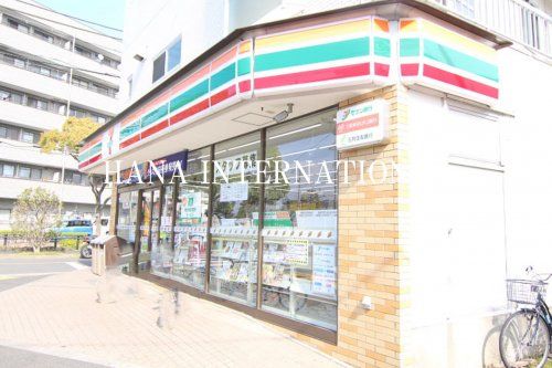 近くのセブンイレブン 鎌ケ谷東鎌ヶ谷店まで1,277m（徒歩16分）