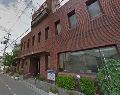 近くの三木医院まで341m（徒歩5分）
