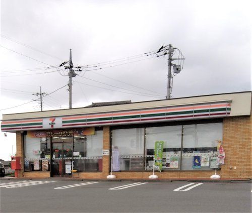 近くのセブンイレブン 赤堀今井店まで548m（徒歩7分）