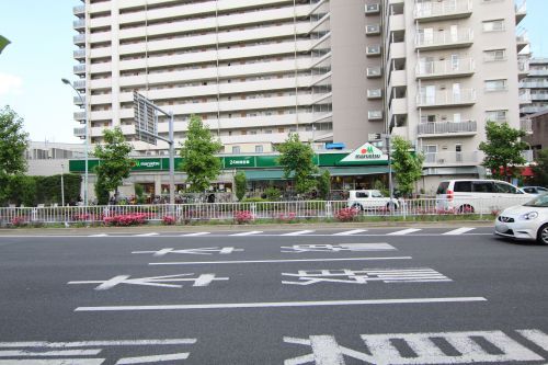 近くのマルエツ 葛西店まで627m（徒歩8分）