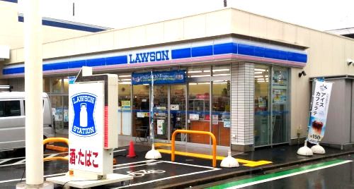 近くのローソン 横浜東久保町店まで866m（徒歩11分）