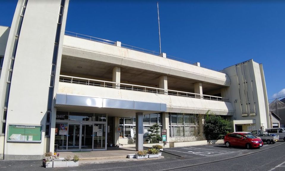 近くの倉敷市庄支所まで502m（徒歩7分）