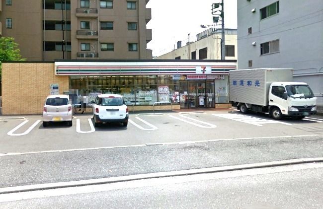 近くのセブン‐イレブン 横浜磯子原町店まで730m(徒歩10分)