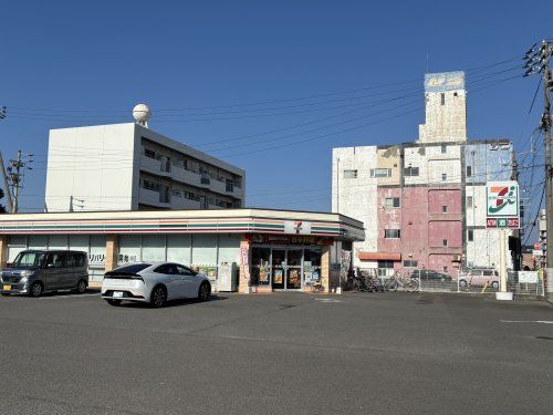 近くのセブンイレブン 徳島鮎喰町店まで1,279m（徒歩16分）