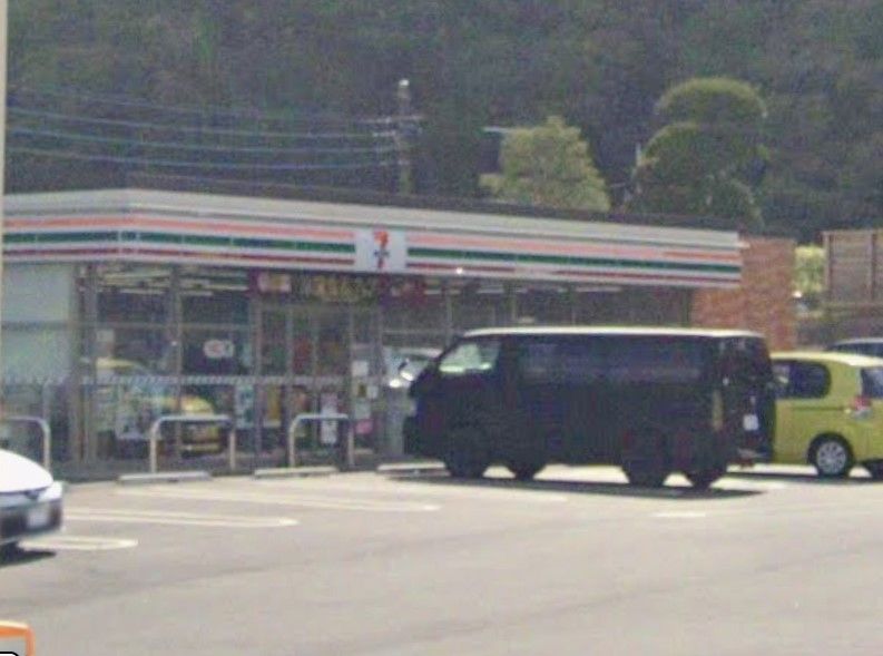近くのセブンイレブン 大網白里前島店まで582m(徒歩8分)