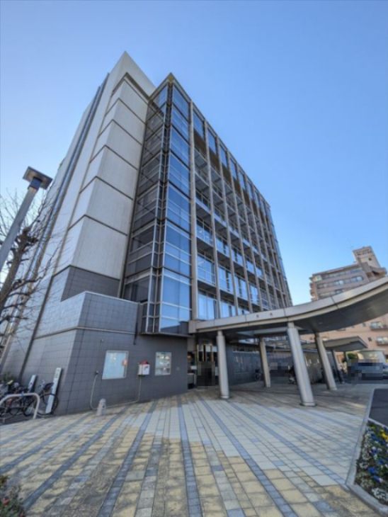 近くの岩倉市役所まで652m(徒歩9分)