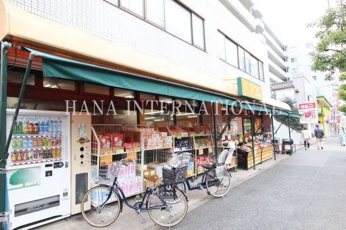 近くのアコレ西竹の塚店まで915m(徒歩12分)