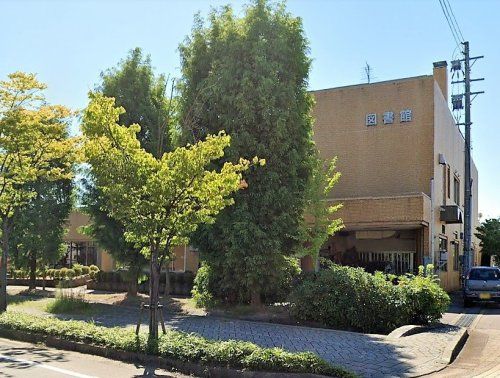 近くの見附図書館まで157m（徒歩2分）