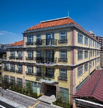 近くの聖和看護専門学校まで1,536m（徒歩20分）