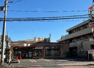 近くのセブンイレブン 小金井中町3丁目店まで381m（徒歩5分）