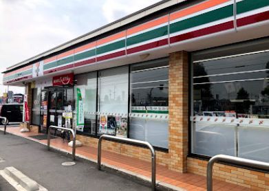 近くのセブンイレブン 倉敷インタ?店まで691m(徒歩9分)