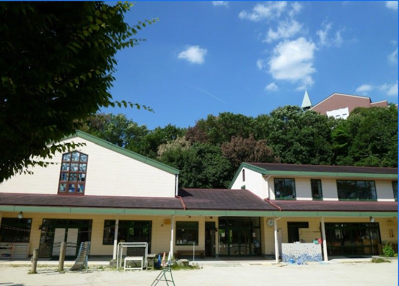 近くの金城学院幼稚園まで102m（徒歩2分）