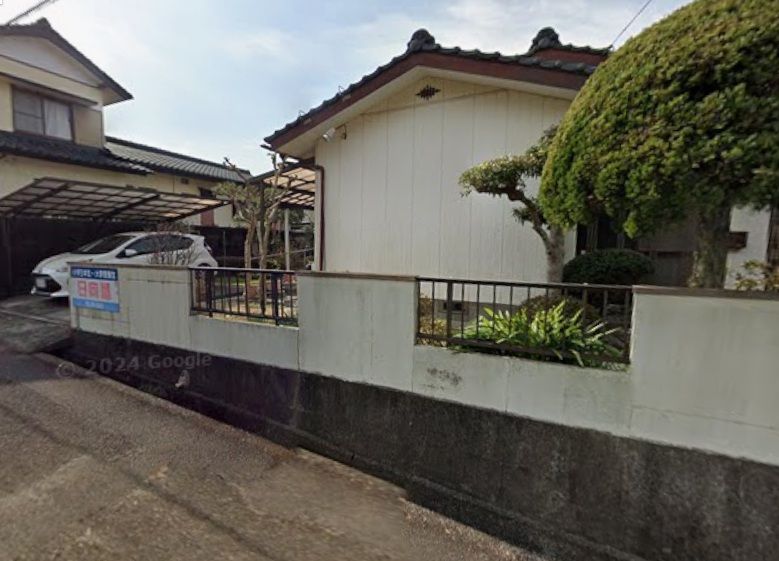 近くの日向塾まで160m(徒歩2分)