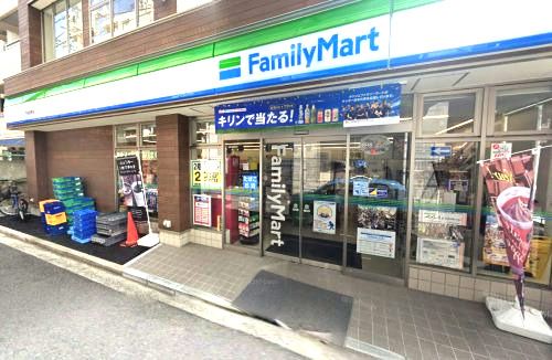 近くのファミリーマート戸部駅東店まで450m(徒歩6分)