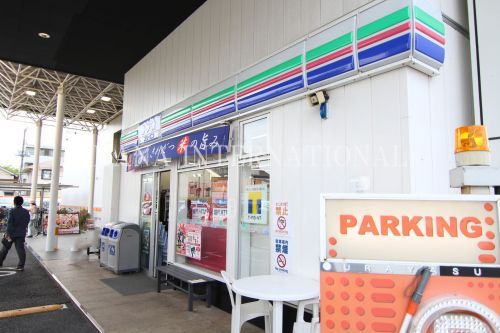 近くのスリーエフ浦安やなぎ通り店まで636m(徒歩8分)