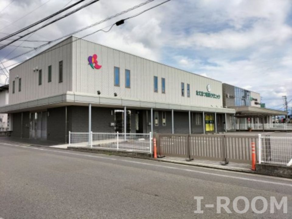 近くのたてまつ眼科クリニックまで972m(徒歩13分)