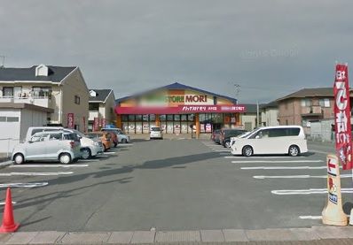 近くのドラッグストアモリ大村店まで727m（徒歩10分）