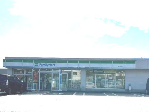 近くのコンビニまで866m（徒歩11分）